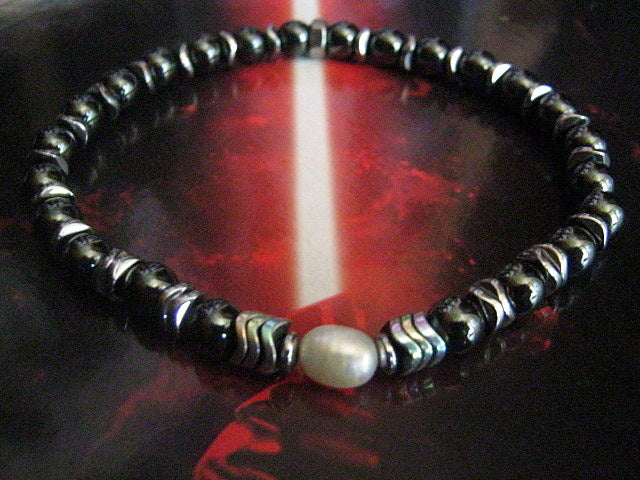 Men Bracelet Freshwater PEARL & black Hematite, Nacre, Black blue pearl, Prosperity Healing surfer bracelet Men/women/couple gift, handmade bracelet