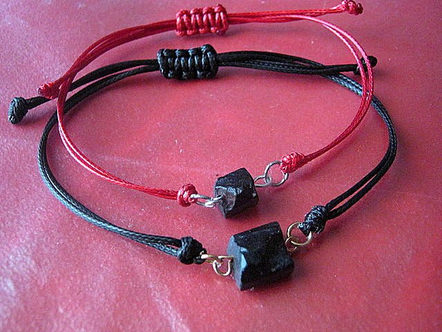 TOURMALINE raw stone men slim bracelet red/black Cord slice knot, Protection stone, minimalist surfer Handmade bracelet Men/women/couple gift,