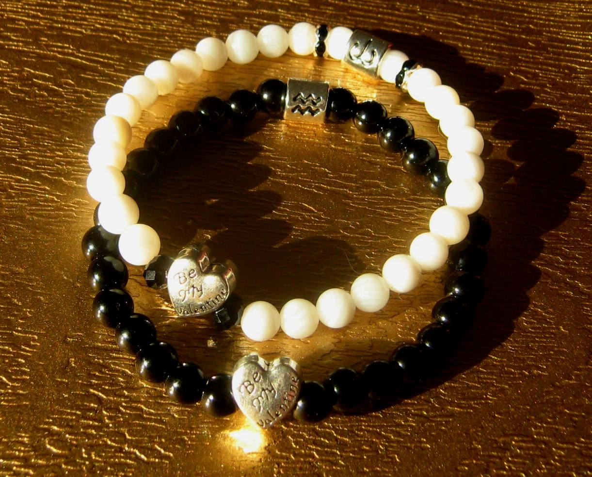 Engagement COUPLE stone Bracelets "Be my Valentine", Heart LOVE, Handmade bracelet men women couple gift