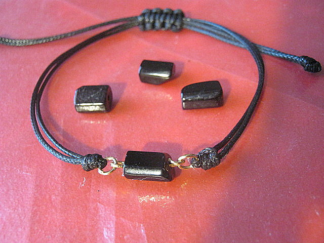 TOURMALINE raw stone men slim bracelet red/black Cord slice knot, Protection stone, minimalist surfer Handmade bracelet Men/women/couple gift,