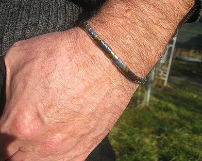 Men Bracelet Hematite wave, Mala Protection Bracelet Healing stone, handmade bracelet men gift